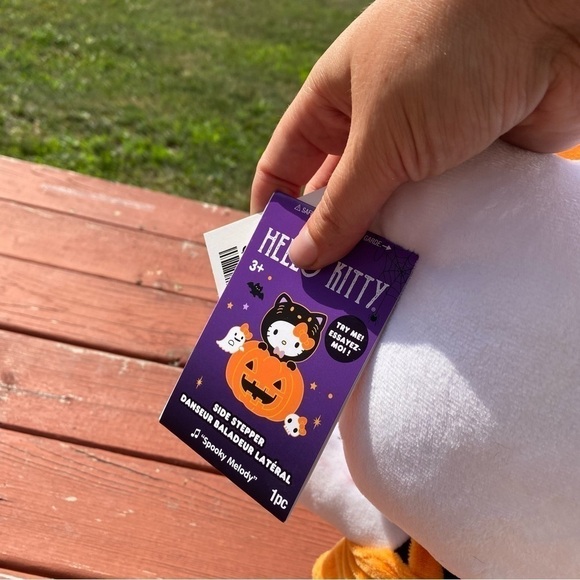 Hello Kitty Pumpkin Side Stepper NEW Plush Halloween Decor Orange Stuffed - Picture 5 of 5